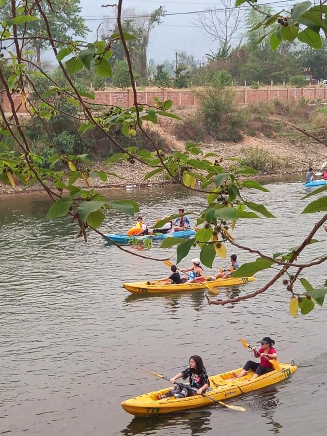 Riverside Garden Hostel Vang Vieng Eksteriør bilde
